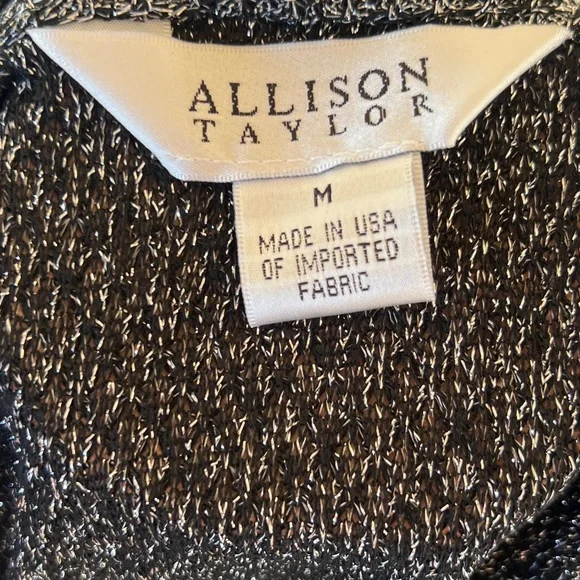 Metallic V-neck Faux Wrap Side Cinched Sleeveless Top - Picture 5 of 6